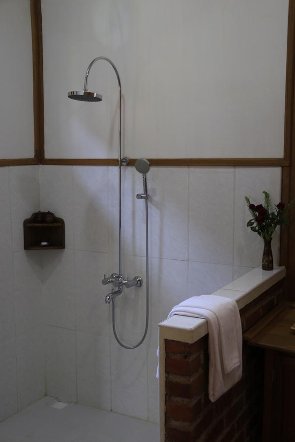Blue Vanda Lodge Nyaung Shwe Εξωτερικό φωτογραφία